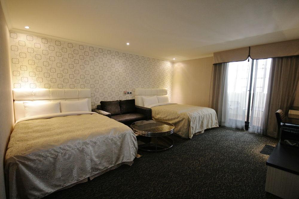 Fairy Tale City Motel Hualien City Exterior photo